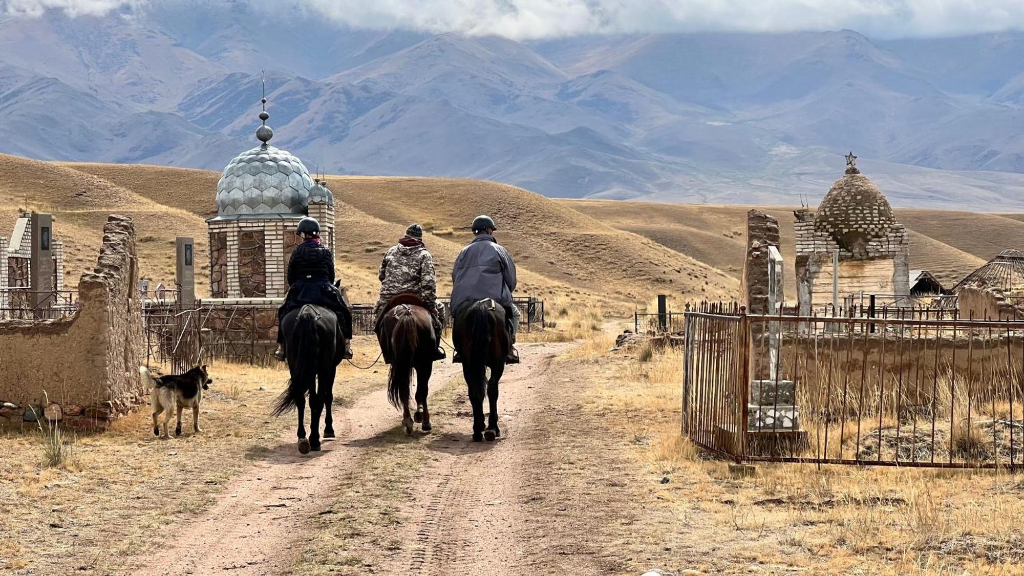 Kyzart Hotel & Horse Tours Bagysh Exterior photo